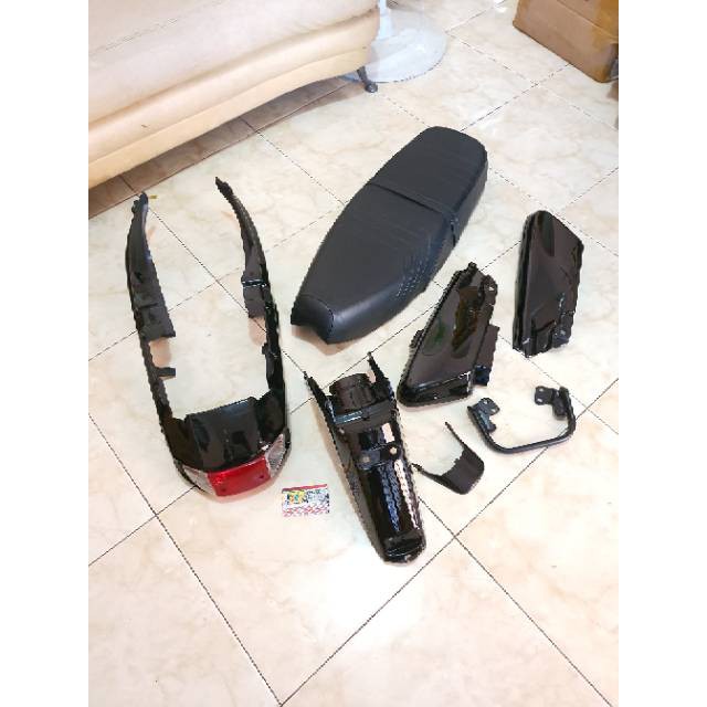 Body Belakang Grand Bulus 91 / 92 Imitasi Set A