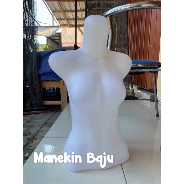 MANEKIN BAJU