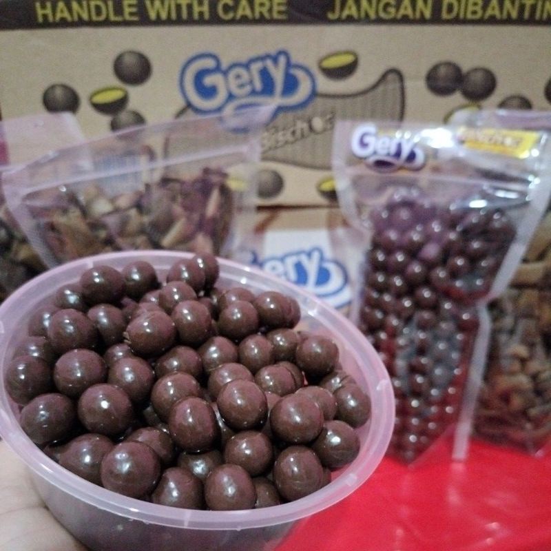 

gery cokelat sereal/coco crunchi/biskuit salut cokelat