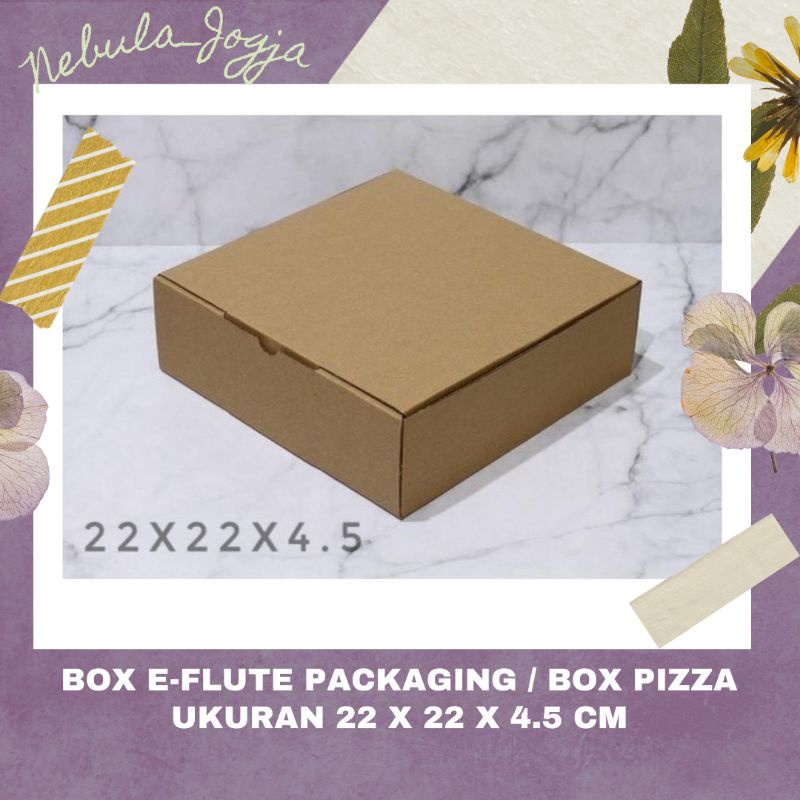 

KARDUS PACKING PIZZA BOX MAILER DIE CUT E FLUTE E-FLUTE KARTON COKLAT PACKAGING POLOS BOX HAMPERS KEMASAN MAKANAN BAJU 22X22X4.5 JOGJA YOGYA YOGYAKARTA SOLO DIY JAWA TENGAH