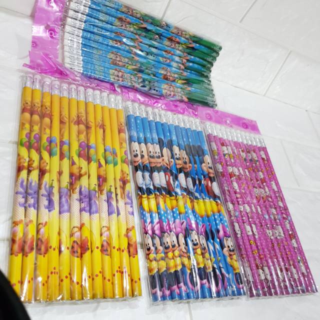 

Pensil karakter 12pcs