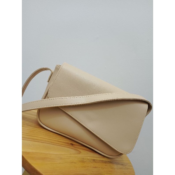 Slingbag Wanita Kaluka Tas Selempang Cewek Perempuan Tali Rantai Terbaru IrvanBagshop