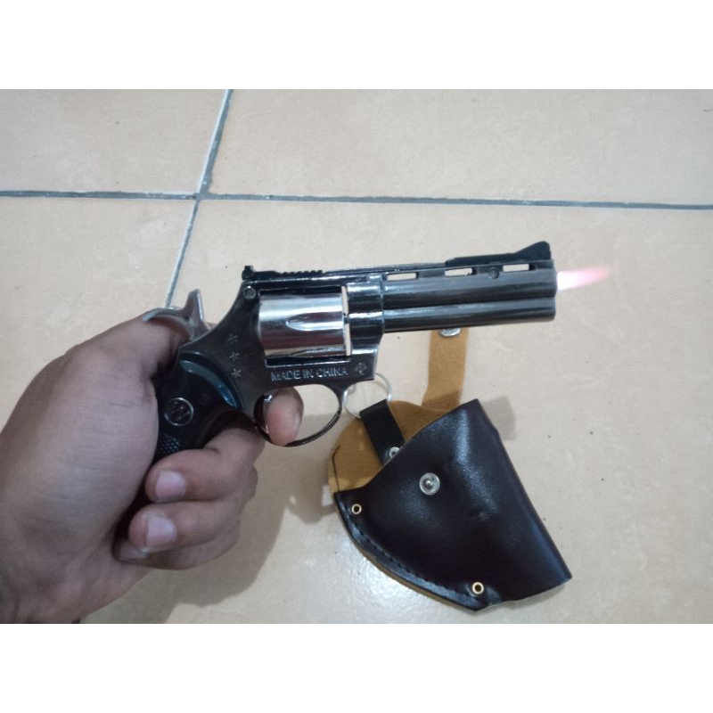 Korek Api Bara Revolver Colt