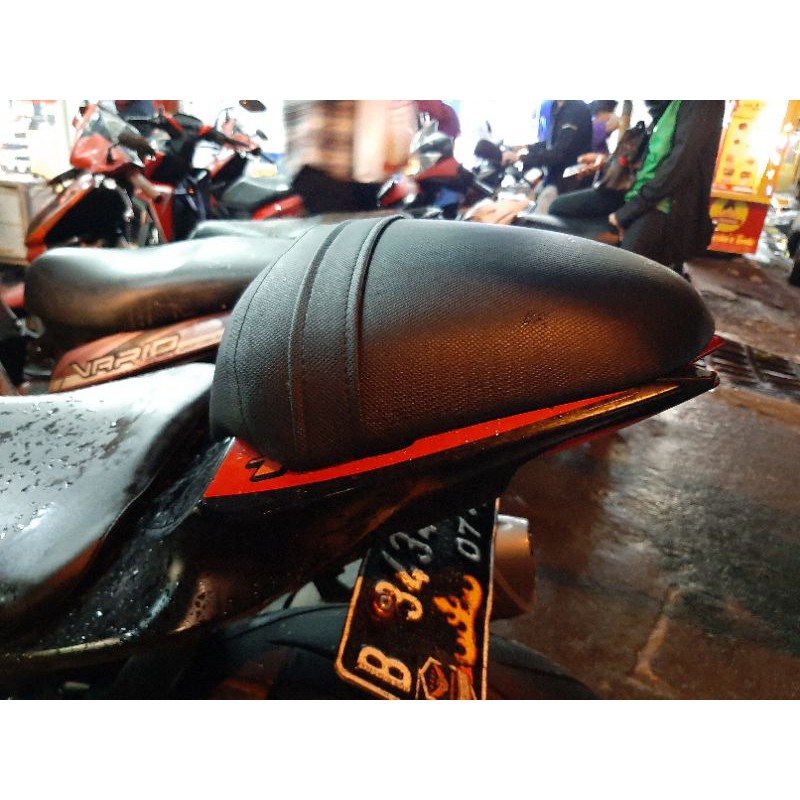 jok gsx r150 lebar jok lebar gsx s 150 gsxr suzuki jok modif anti pegel
