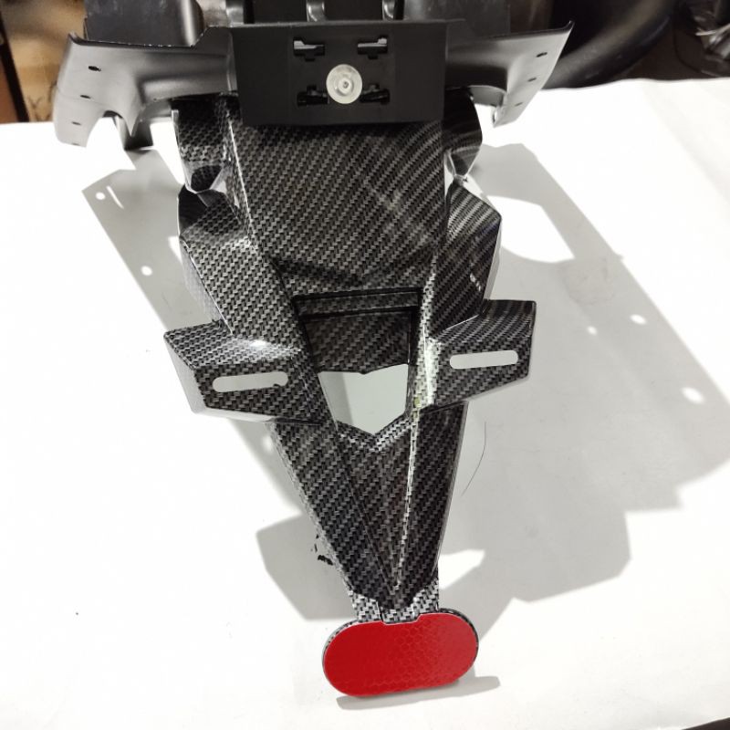 spakbor belakang nmax karbon model ninja 250fi Nemo spakbor nmax karbon nemo