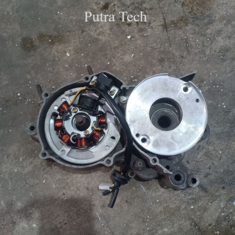 PUTRA TECH Plendes Magnet Kimcil Kimco Pnp Yamaha Rxz 135 Sekat Lepek Magnet Kimcil Pnp Yamaha Rxz