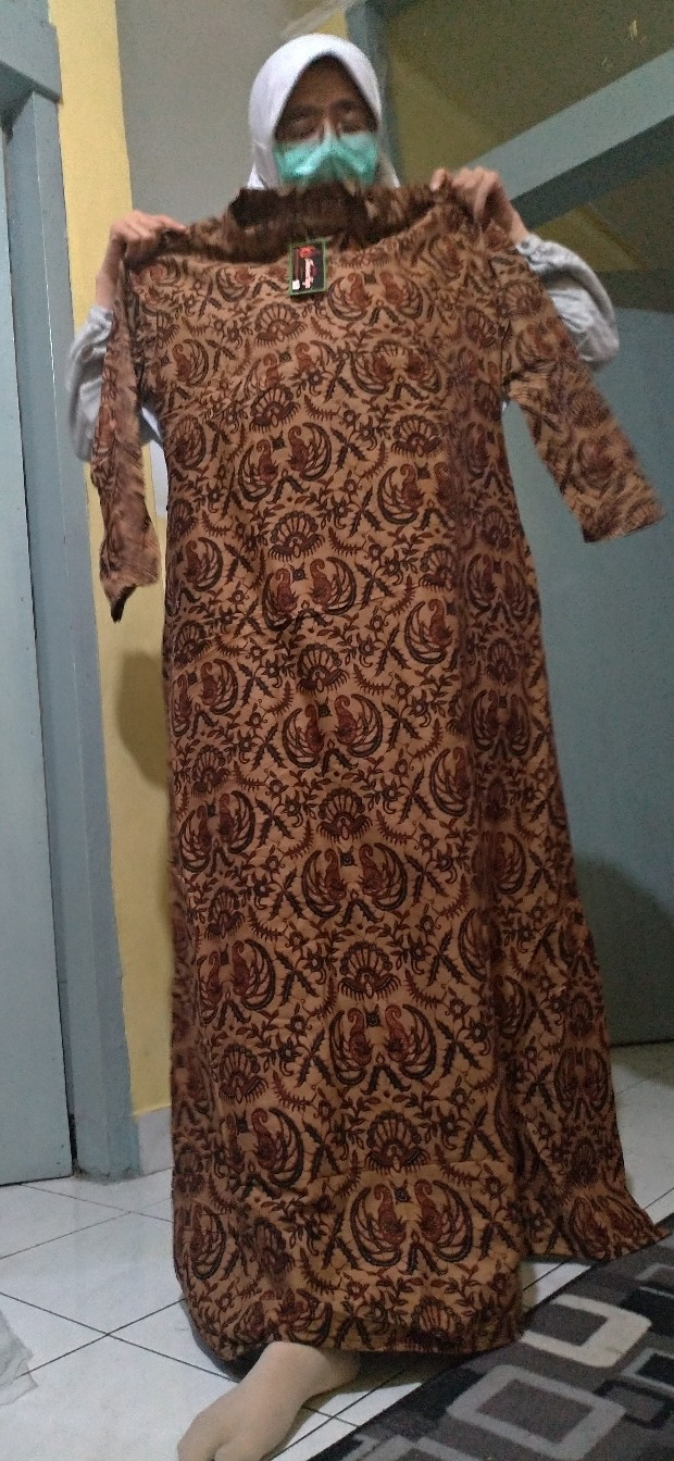 Yuli - Gamis Kencana Ungu Katun Ld 110 Cm/pb 130 Cm Batik Ku Lebel Hitam(kuh)