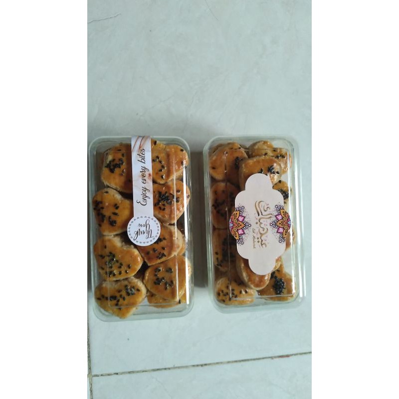 

Kue Kacang premium HOMEMADE