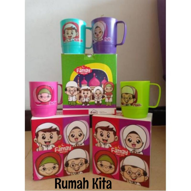 MUG Set Family Set Gelas Minum isi 4 Mug My Family Wadah Plastik Murah Gelas Keluarga