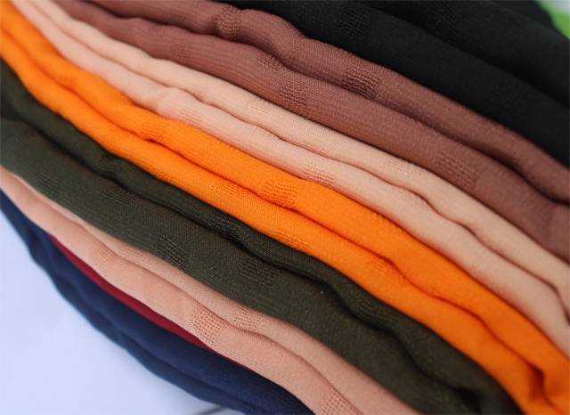 Jilbab segi empat poton blueberry laser cut-3