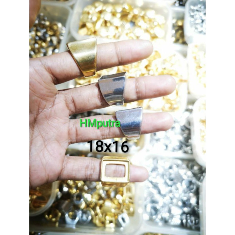 Ring emban titanium super kualitas model kotak