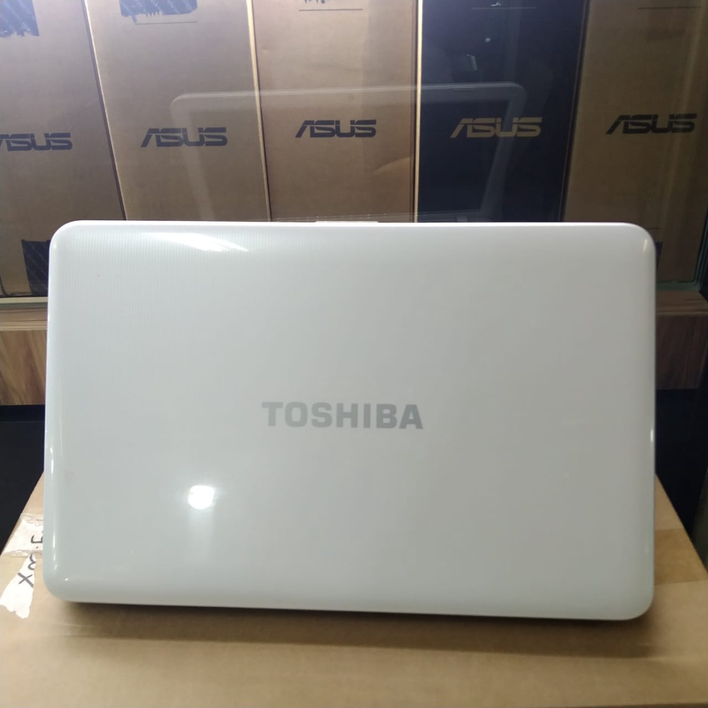 Laptop Leptop Seken Bekas Second Toshiba satelite c850 core i3 ram 4gb HDD 320gb 15 inc