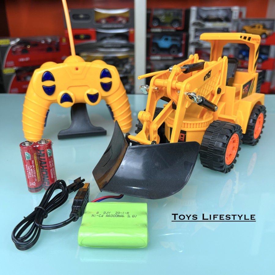 Mainan Mobil Truk Konstruksi Bulldozer RC Remote Control Construction