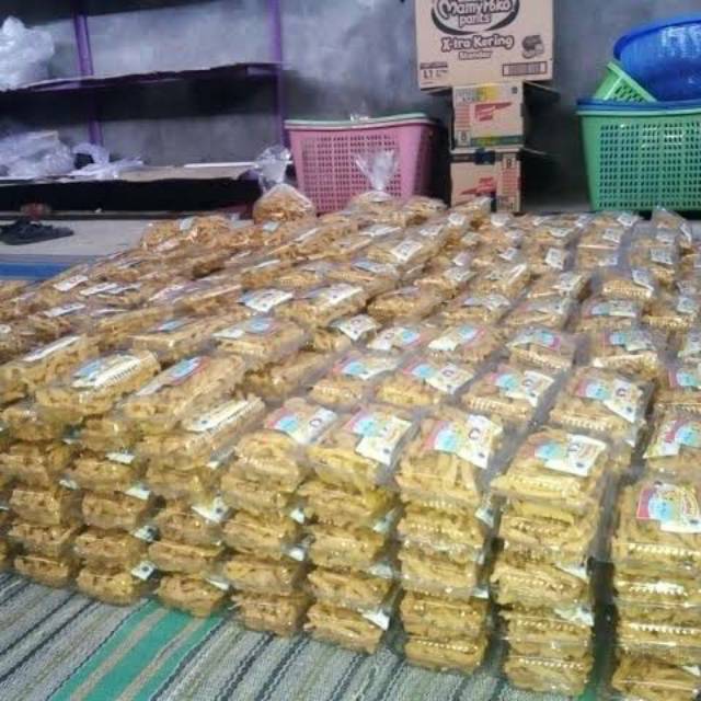 

Jamur Crispy original makanan ringan,asli,gurih,renyah dan nikmat,,enak buat ngemil sehari hari