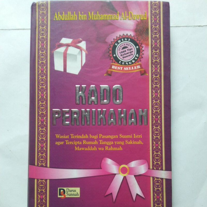 Buku Keluarga Islami . KADO PERNIKAHAN