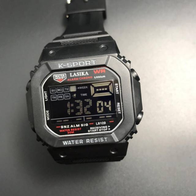 Jam tangan digital segi Sporty water Resist merk Lasika 8109