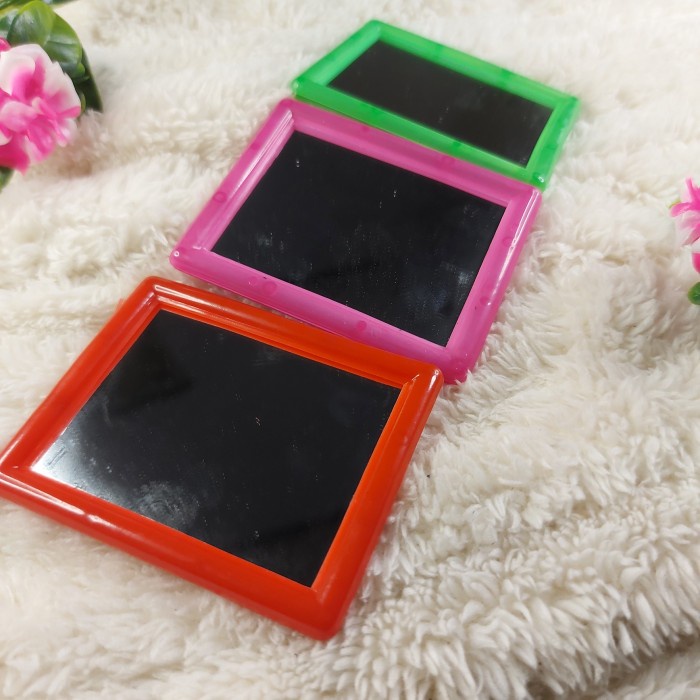 KACA KOTAK KECIL/ CERMIN KOTAK KECIL/ KACA SAKU MINI PER PCS WARNA RANDOM