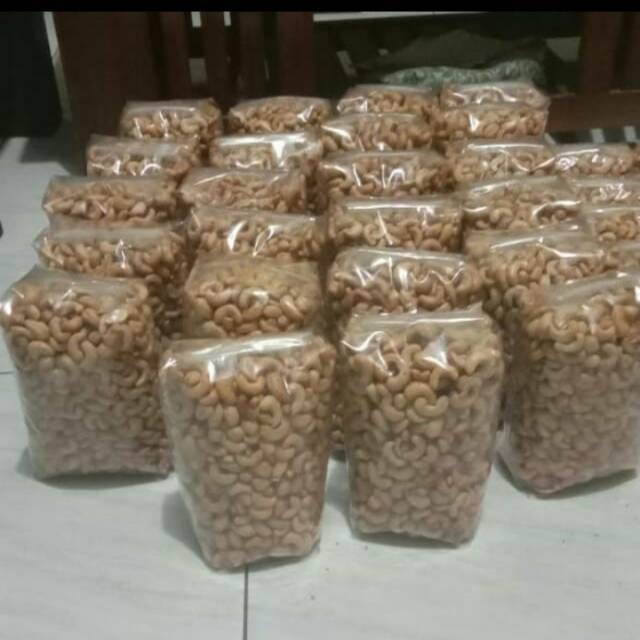 

Kacang mete asli wonogiri / kacang mede