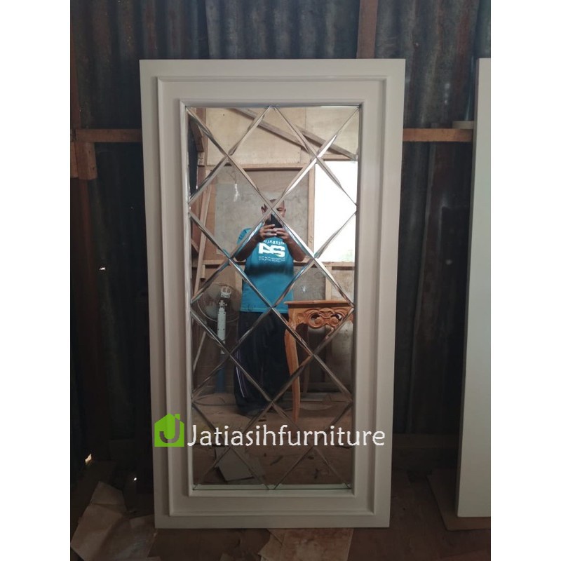 Mirror Bevel Fudud , cermin ukir hias minimalis