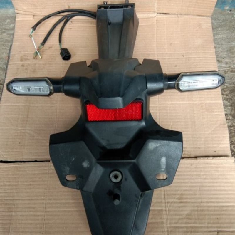 spakbor slebor belakang cbr150r facelift
