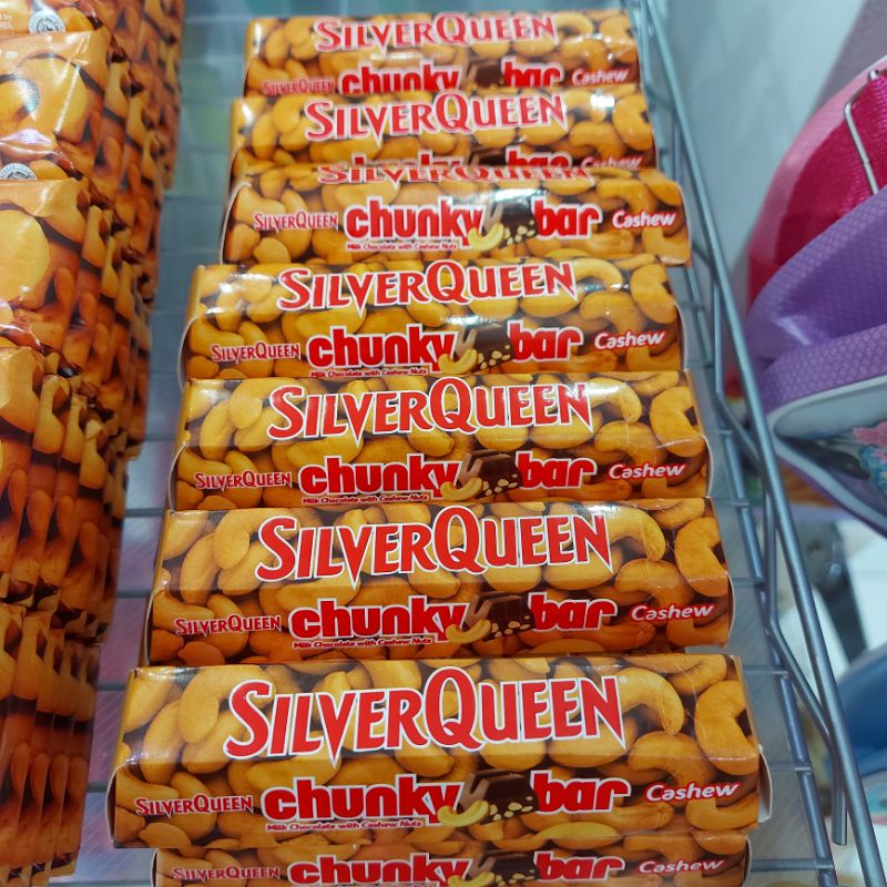 

chunkybar coklat silverqueen chunky bar 30gr