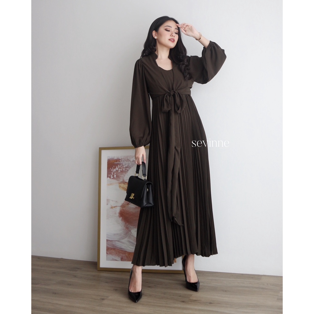 Sevinneclothing - EMERSYN Set-2