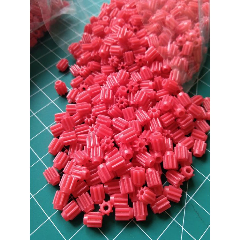 GIR 8 PINION  KRUCUT MERAH DAN PUTIH (100PCS)