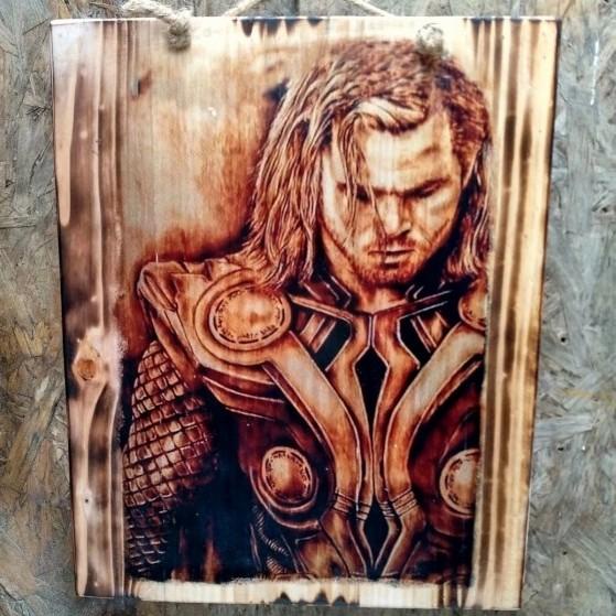 Dekorasi Rumah - Lukisan Kayu Thor Hiasan Dinding Vintage Cafe Ruang Tamu