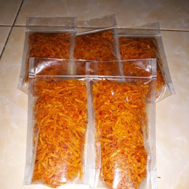 

Kripik kentang mustofa