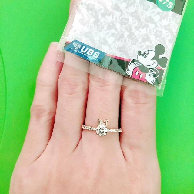 Cincin minnie mouse batu putih kadar 375 UBS