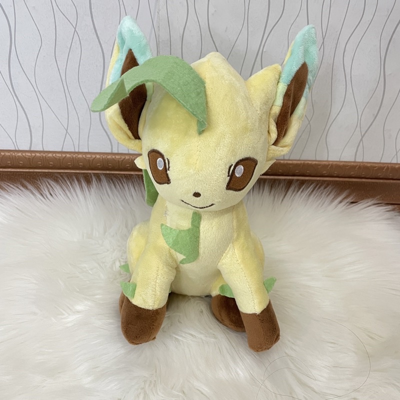 Boneka Pokemon Leafeon Pokemon Center