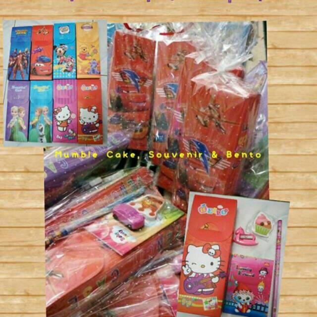 

Paket Souvenir Tempat pensil dan alat tulis