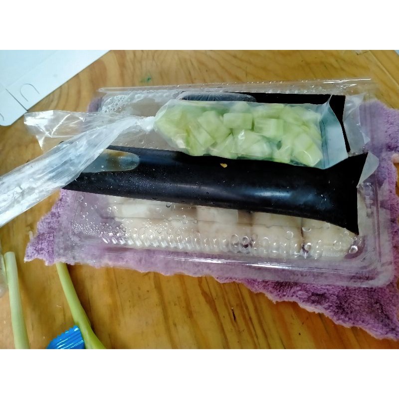 

Pempek asli ikan tenggiri