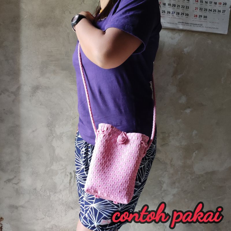 Tas Selempang Wanita/ Tas Anyaman Plastik Murah/ Tas Selempang Wanita Premium Cherry Bag