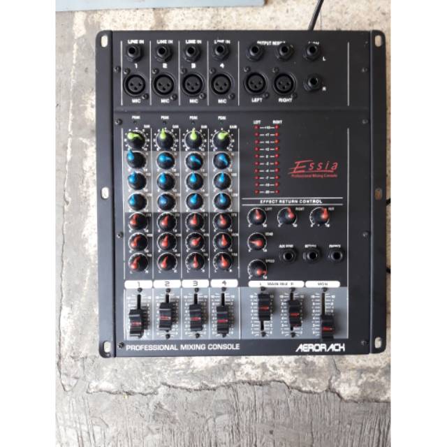 Harga mixer 4 channel