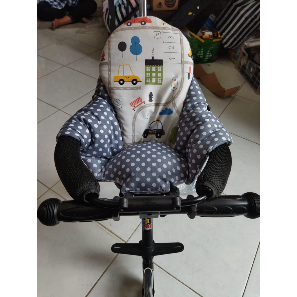 Alas Busa Stroller EZZY Stroler Segitiga