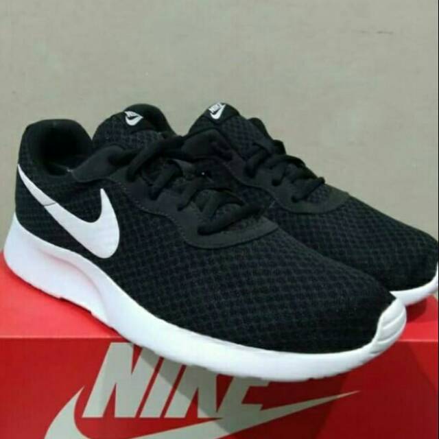 sepatu nike tanjun original