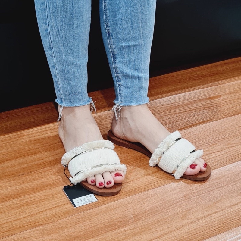SANDAL WANITA TERBARU KEKINIAN ZR-557