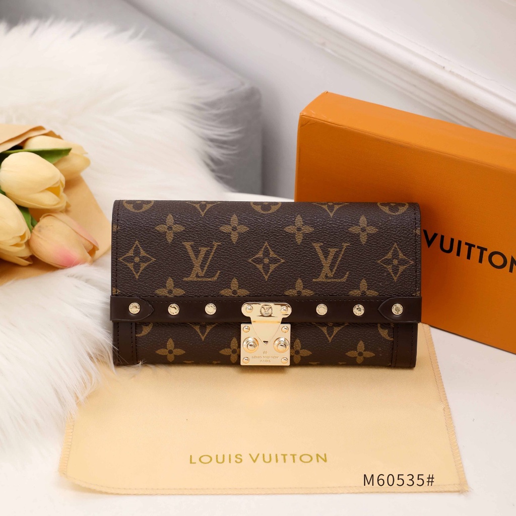 LV Ladies Long Wallet in Monogram M60535