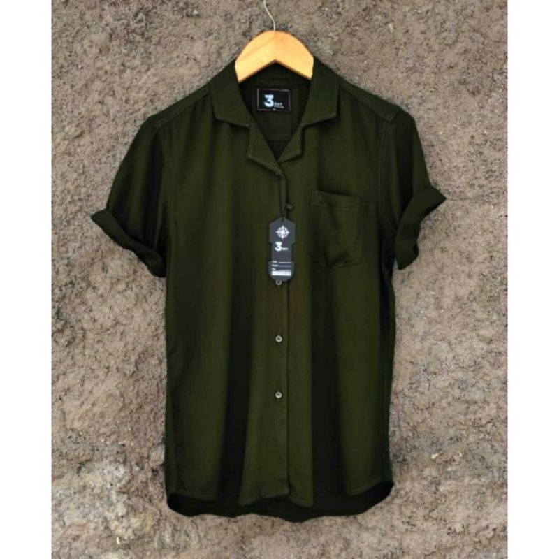 BASIC COLOUR SHIRT Kemeja polos Lengan Pendek Kasual Pria kemeja krah piyama pria polos original kemeja korea kemeja pantai hawai