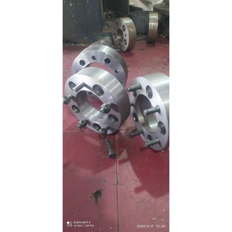adaptor spacer velg 5x139,7 tebal 5cm