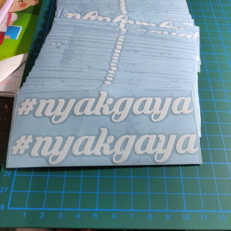 stiker nyakgaya 12 cm