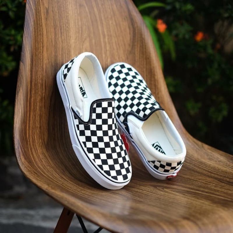 SEPATU SLIP ON PRIA WANITA VANS PUTIH CATUR TERMURAH