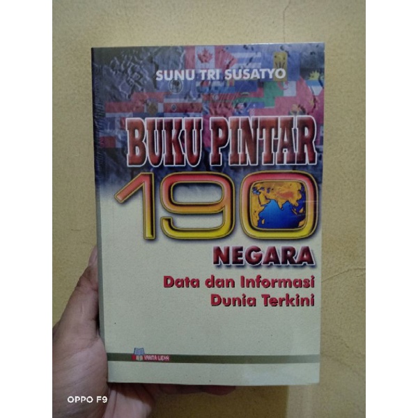 BUKU PINTAR 190 NEGARA : DATA DAN INFORMASI DUNIA TERKINI