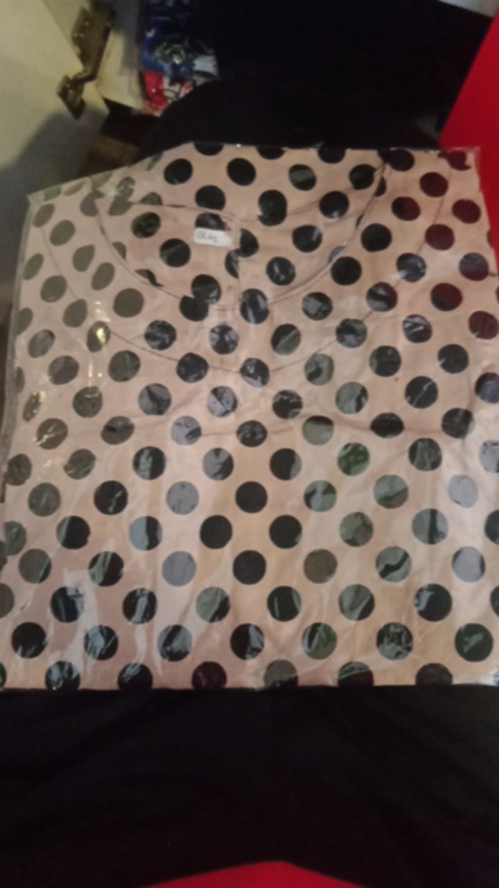 Atasan Blouse Salur Coina Katun Halus Berkualitas