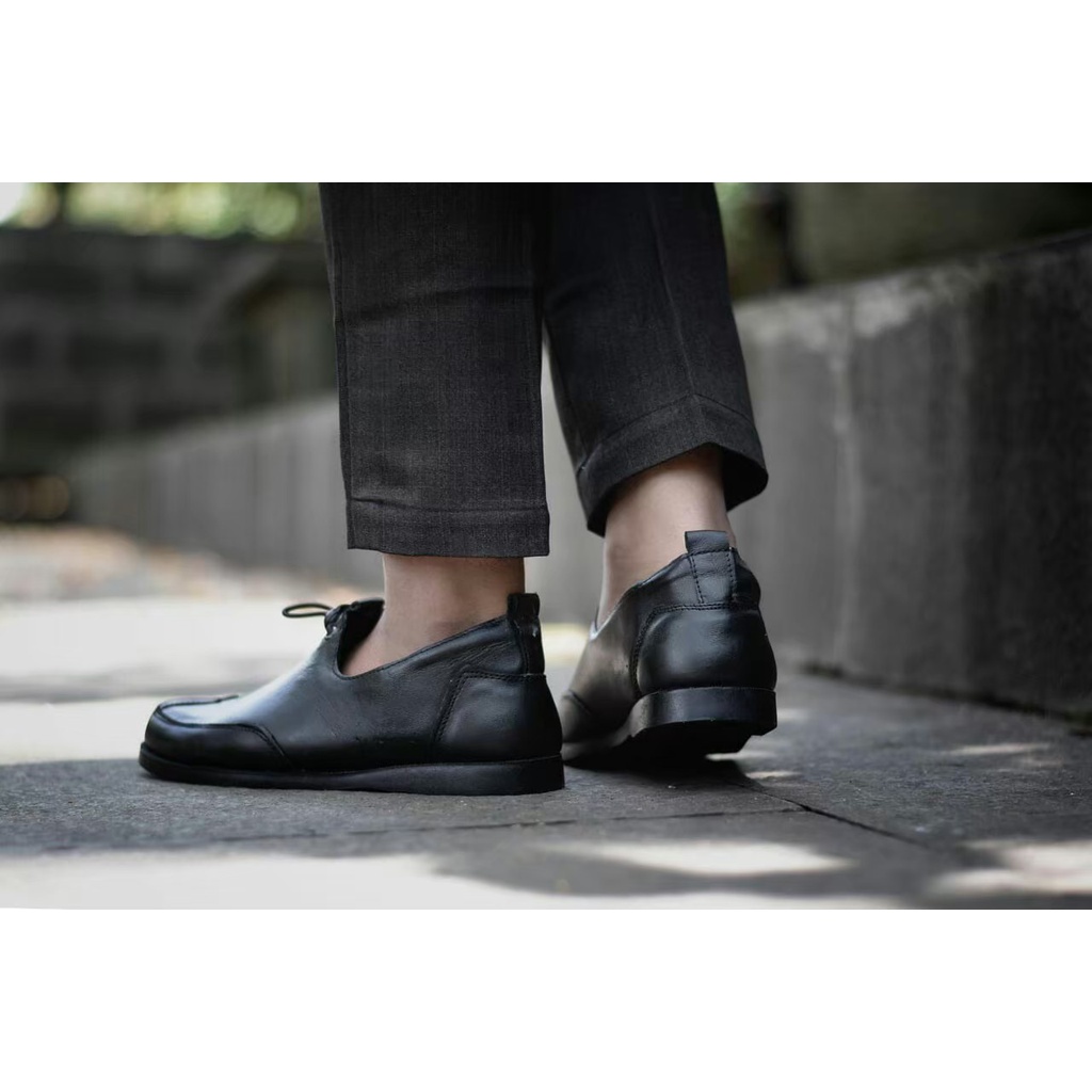 BURAY X SEPATU FORMAL SLIP ON PRIA LOAFER DEWASA WARKA KULIT ASLI ORIGINAL CASUAL PANTOPEL FORMAL PRIA FASHION KERJA KANTOR SEKOLAH KULIAH WISUDA KONDANGAN GURU PNS PESTA RESMI NYAMAN PANTOFEL PANTOPLE KULIT PRIA PANSUS FASHION TRANDY KEKINIAN BERKUALITAS