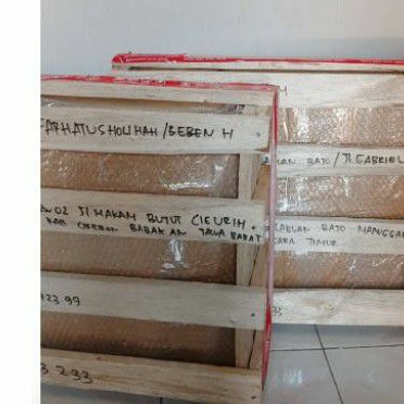 

Packing Kayu