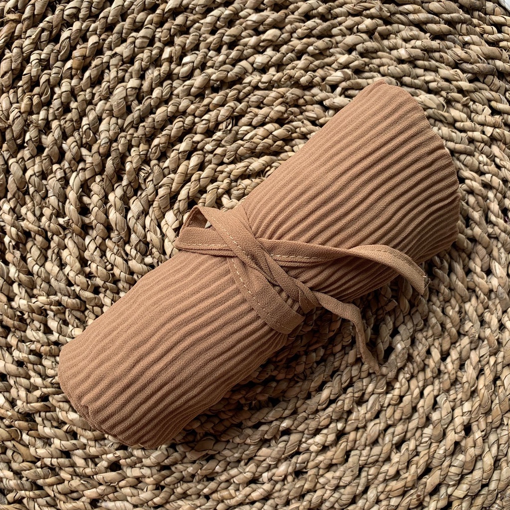 BERGO PLISKET LIDI PREMIUM Jilbab Instan tali Non tali Bahan Ceruty Jahit tepi-Tali ginger