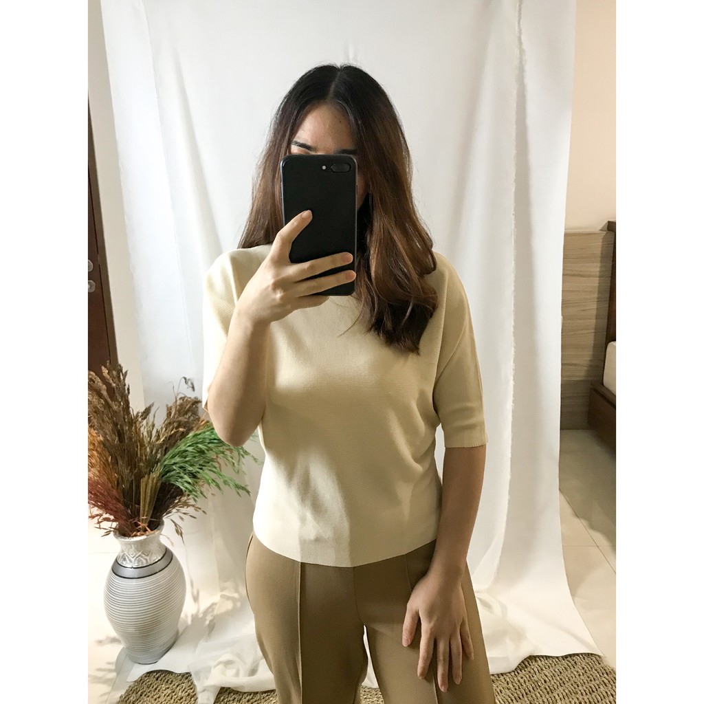 [BISA COD] CREAMY TOP - Atasan Rajut Halus Casual Blouse / Baju Bangkok Premium Import