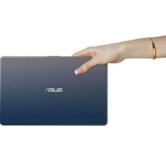 ASUS E203NAH,N3350, 2GB,500GB 11,3" - PUTIH
